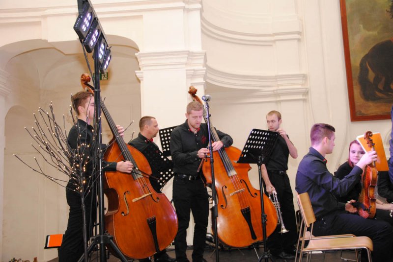 dsc_0018_20161220_1552015570